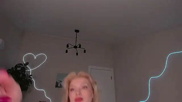 sugar club online show from 12-21-25, 06:37