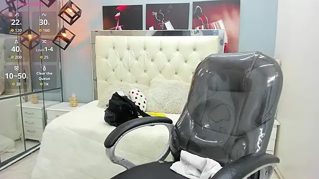 pearl weet online show from 02-20-26, 06:19