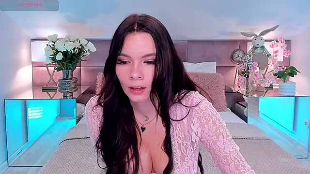 MiaMuse online show from 04-15-26, 12:23