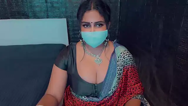 Snapshot of SonY_CaM chatting on 01-15-25, 05:26 SonY CaM online show from 01-15-25, 05:26