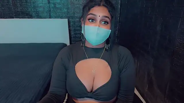 Snapshot of SonY_CaM chatting on 01-18-25, 05:26 SonY CaM online show from 01-18-25, 05:26