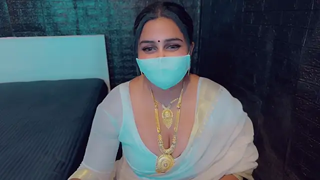 Snapshot of SonY_CaM chatting on 02-10-25, 05:19 SonY CaM online show from 02-10-25, 05:19