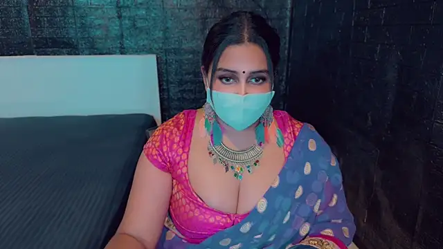 Snapshot of SonY_CaM chatting on 02-20-25, 05:18 SonY CaM online show from 02-20-25, 05:18