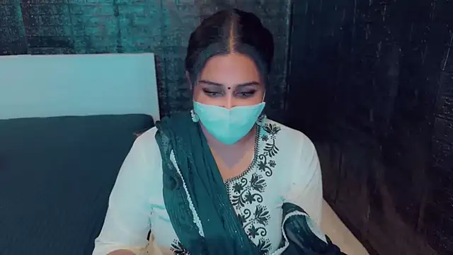 Snapshot of SonY_CaM chatting on 02-22-25, 05:24 SonY CaM online show from 02-22-25, 05:24