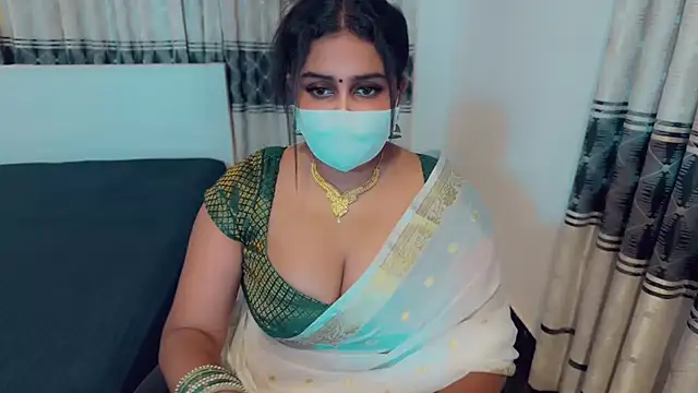 Snapshot of SonY_CaM chatting on 10-07-25, 04:48 SonY CaM online show from 10-07-25, 04:48