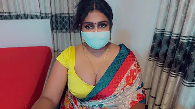 Snapshot of SonY_CaM chatting on 10-15-25, 05:02 SonY CaM online show from 10-15-25, 05:02