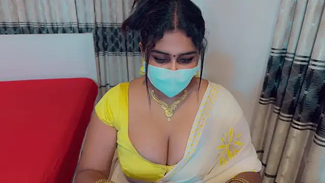 Snapshot of SonY_CaM chatting on 10-16-25, 05:03 SonY CaM online show from 10-16-25, 05:03