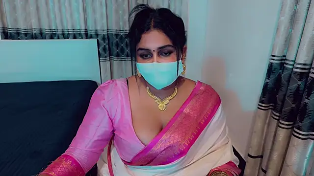 Snapshot of SonY_CaM chatting on 11-24-25, 05:01 SonY CaM online show from 11-24-25, 05:01