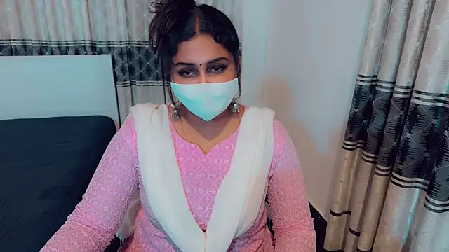 Snapshot of SonY_CaM chatting on 11-28-25, 05:04 SonY CaM online show from 11-28-25, 05:04