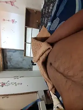 raji9290 online show from 02-17-25, 06:42