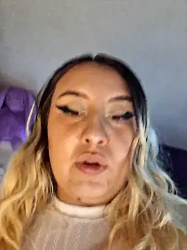 NibiruNairobi69 online show from 09-22-25, 12:23