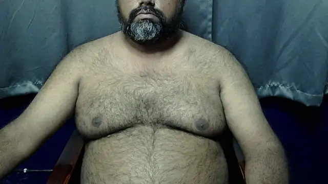 hairysubcub 70 online show from 12-02-25, 06:52