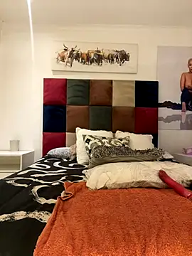 sexyTHANDO online show from 10-26-25, 08:15