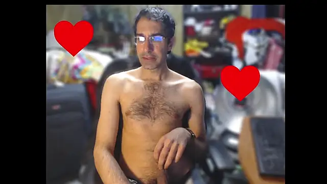 Snapshot of Gsmile1 chatting on 02-15-25, 10:31 Gsmile1 online show from 02-15-25, 10:31