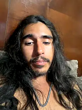 Snapshot of jrrichforever chatting on 11-18-25, 03:23 jrrichforever online show from 11-18-25, 03:23