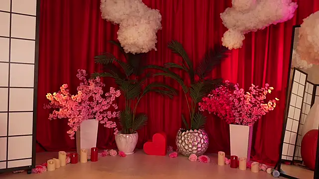 Snapshot of KittyCaitlin chatting on 02-20-25, 12:41 KittyCaitlin online show from 02-20-25, 12:41