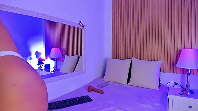 GenesisRuiz online show from 03-05-25, 10:33