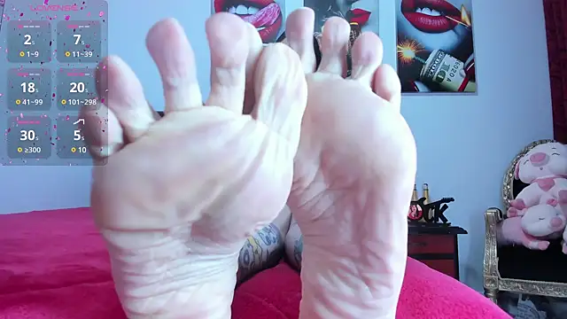 Snapshot of Taraa_Fox chatting on 12-02-24, 03:36 Taraa Fox online show from 12-02-24, 03:36