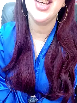 Queen sousou online show from 02-21-25, 10:04