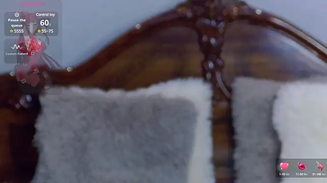 Snapshot of NicolePlay chatting on 03-18-25, 06:57 NicolePlay online show from 03-18-25, 06:57