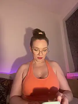 FemDom RubyKnightXXO online show from 12-19-25, 04:03