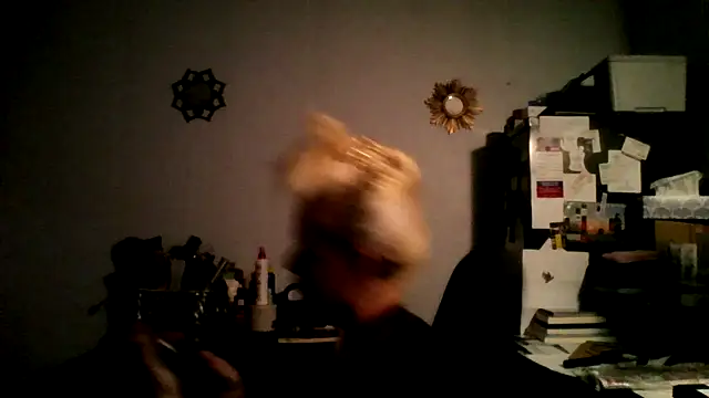 Snapshot of XTRAHORNYONE chatting on 10-09-25, 03:04 XTRAHORNYONE online show from 10-09-25, 03:04