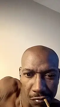 Snapshot of RinsingWood84 chatting on 12-01-25, 12:43 RinsingWood84 online show from 12-01-25, 12:43