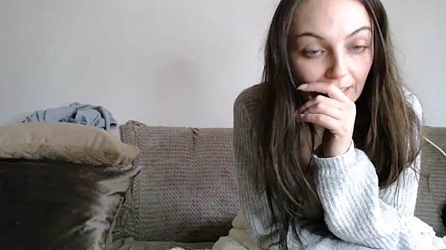 Snapshot of Katze22 chatting on 12-05-24, 12:33 Katze22 online show from 12-05-24, 12:33