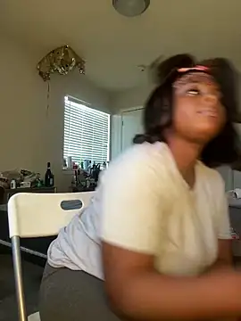 DancingLemonade online show from 02-04-25, 07:11