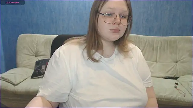 Touch me more please online show from 03-12-25, 08:41