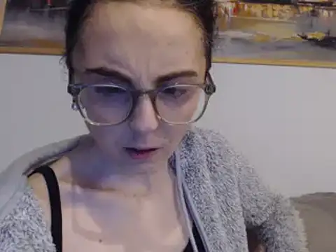 cleophee online show from 01-31-25, 06:57