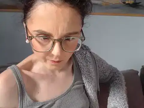 cleophee online show from 02-01-25, 11:43