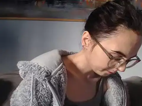 cleophee online show from 02-03-25, 10:03