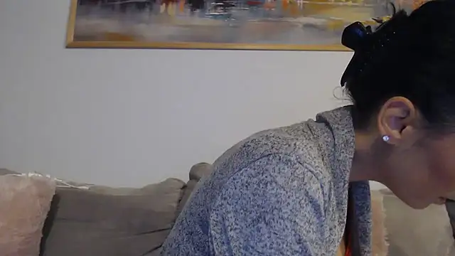 cleophee online show from 11-21-25, 06:56