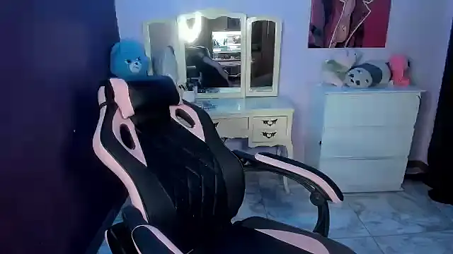 Tokyoseis online show from 09-12-25, 03:06