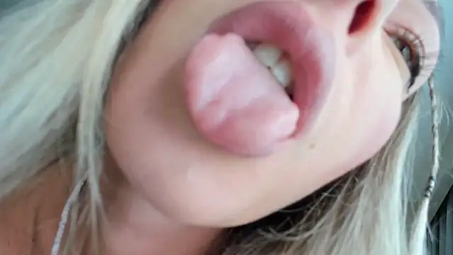 Snapshot of StarryHanna chatting on 09-13-25, 12:05 StarryHanna online show from 09-13-25, 12:05