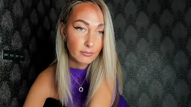 Snapshot of StarryHanna chatting on 11-29-25, 06:44 StarryHanna online show from 11-29-25, 06:44