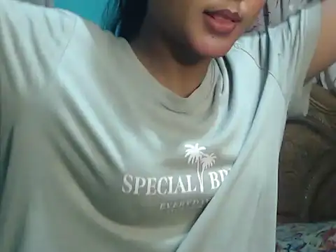 NancyRuvi online show from 09-17-25, 04:08