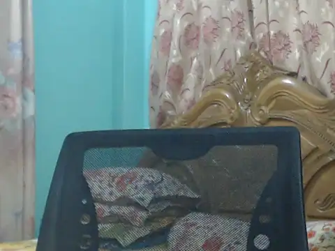 NancyRuvi online show from 10-01-25, 04:46