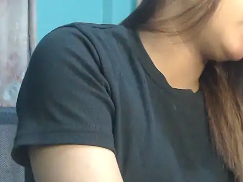 NancyRuvi online show from 11-24-25, 04:40