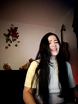 Snapshot of Aleska__Bell chatting on 12-22-25, 02:47 Aleska Bell online show from 12-22-25, 02:47