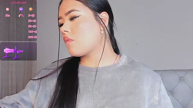 Snapshot of sophy_champagne chatting on 03-07-25, 02:12 sophy champagne online show from 03-07-25, 02:12