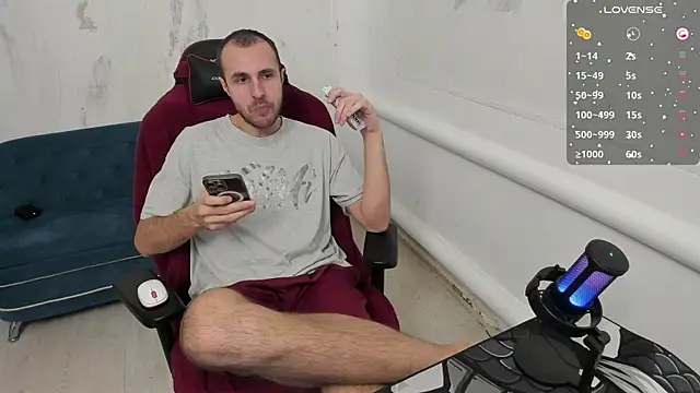 Raamoss online show from 12-25-24, 07:14