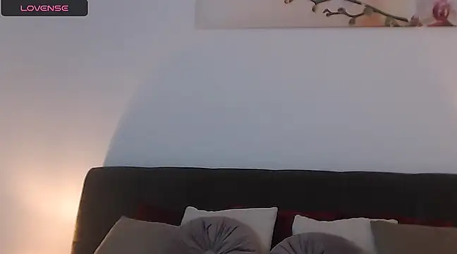 Snapshot of itsyourlady chatting on 12-24-24, 12:55 itsyourlady online show from 12-24-24, 12:55