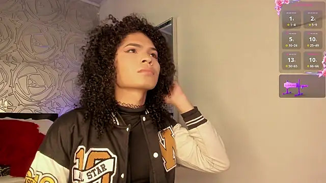 vennus1  online show from 10-22-25, 03:51