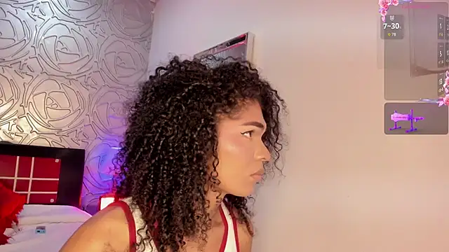 vennus1  online show from 11-14-25, 05:06