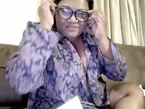 IndianDelia online show from 09-25-25, 07:28