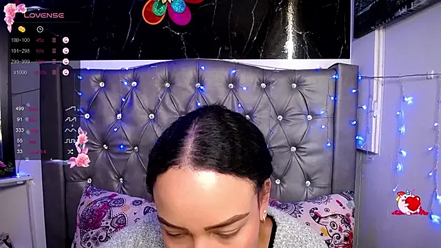 LAILAGUMMY online show from 01-20-25, 02:36