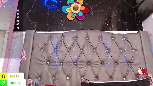 Snapshot of LAILAGUMMY chatting on 05-15-26, 03:19 LAILAGUMMY online show from 05-15-26, 03:19