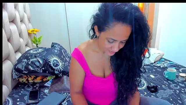 Snapshot of alaskmiller1 chatting on 02-21-25, 06:04 alaskmiller1 online show from 02-21-25, 06:04